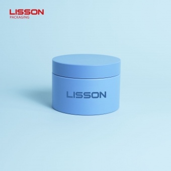 化粧品包装用プラスチックチューブとジャーのセット